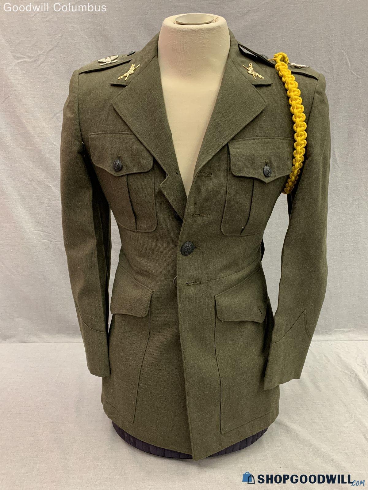 Military Wool Coat Size 38S - shopgoodwill.com