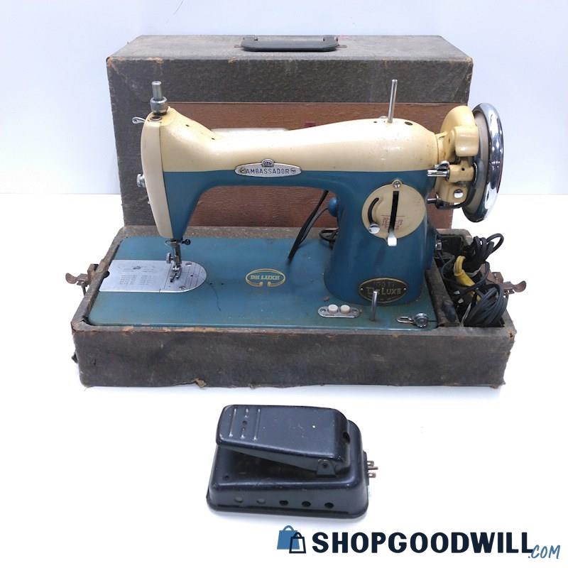 Vintage Deluxe Ambassador Sewing Machine W Case