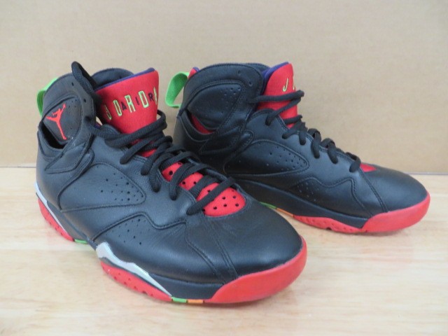 Air Jordan 23 Black Red Green Mens Shoes Size 8 - shopgoodwill.com