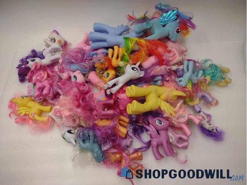 Hasbro My Little Ponies Collection 8lbs - shopgoodwill.com