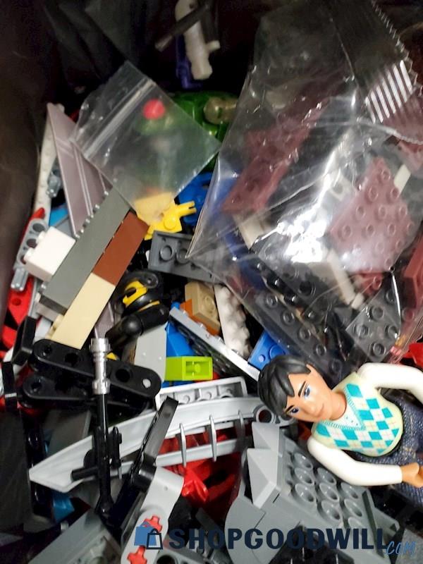 Lego Grab Bag Lot 13.8 Lbs Assorted Figures Cars Building Legos Bricks ...