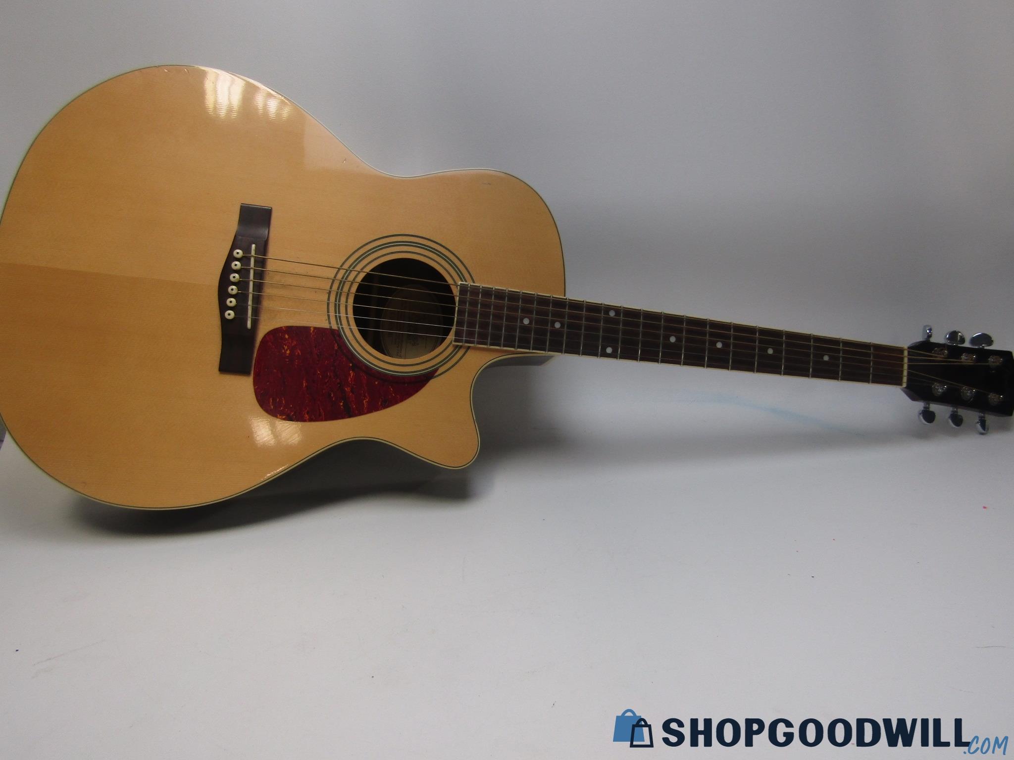 Fender 6 string acoustic guitar (DGA-1 NAT) - shopgoodwill.com