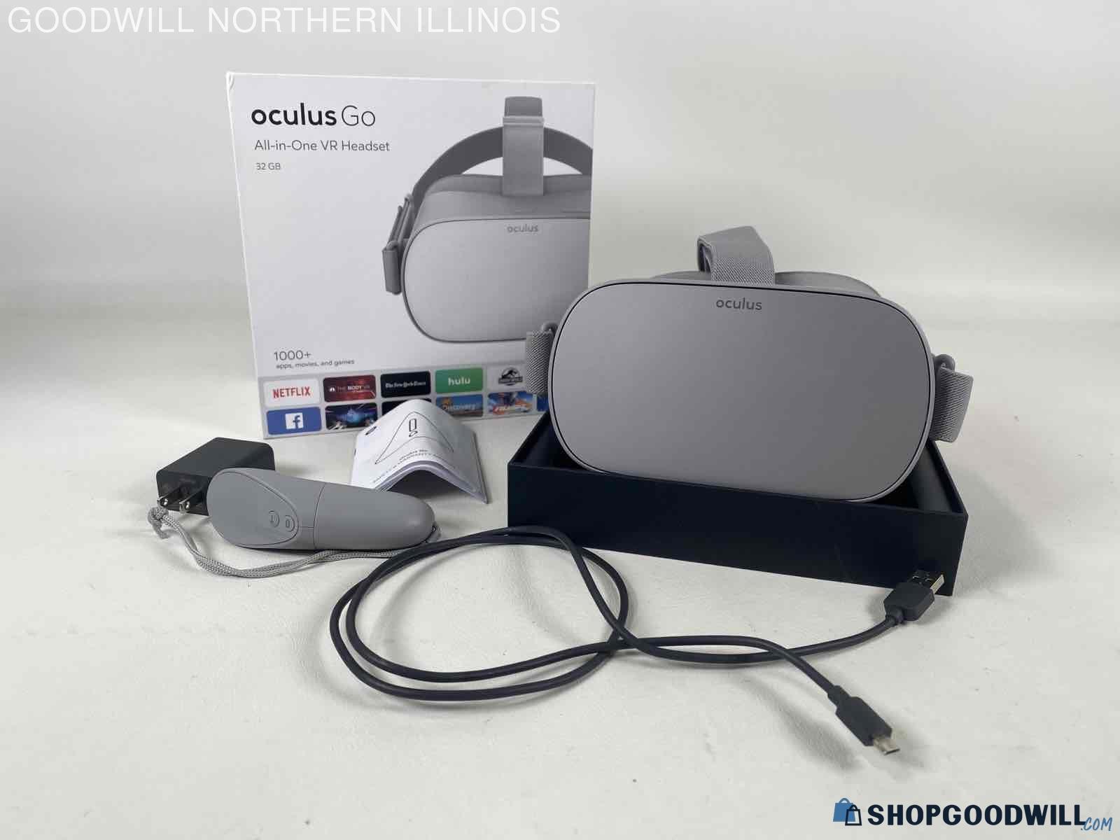 Oculus Go All In One VR Headset 32GB, Powers On - shopgoodwill.com