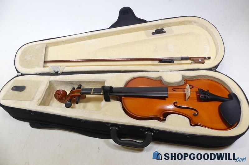 Unbranded 1/2 Size Violin with Bow & Padded Case - shopgoodwill.com