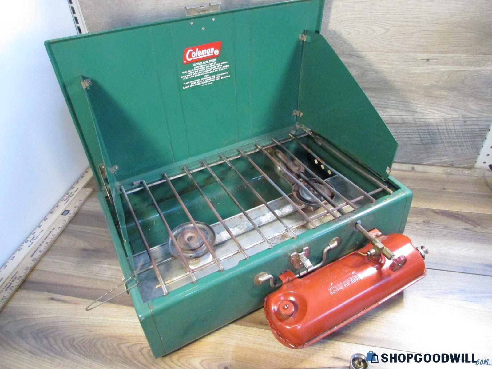 Coleman Two Burner Green Camping Stove Kerosene Or Propane 413G ...