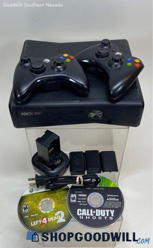 Microsoft Xbox 360 Console With 2 Games And Accessories | ShopGoodwill.com