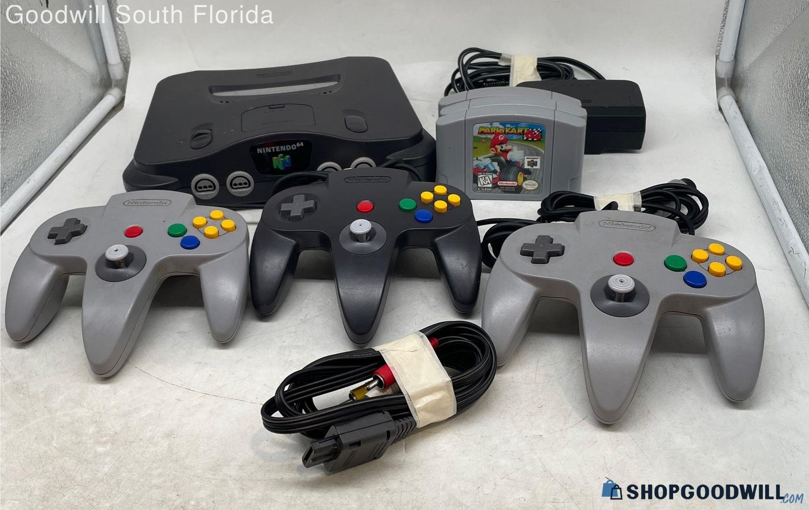 Nintendo 64 Nus-001 Black Video Game Console With 3 Controllers And 3 ...