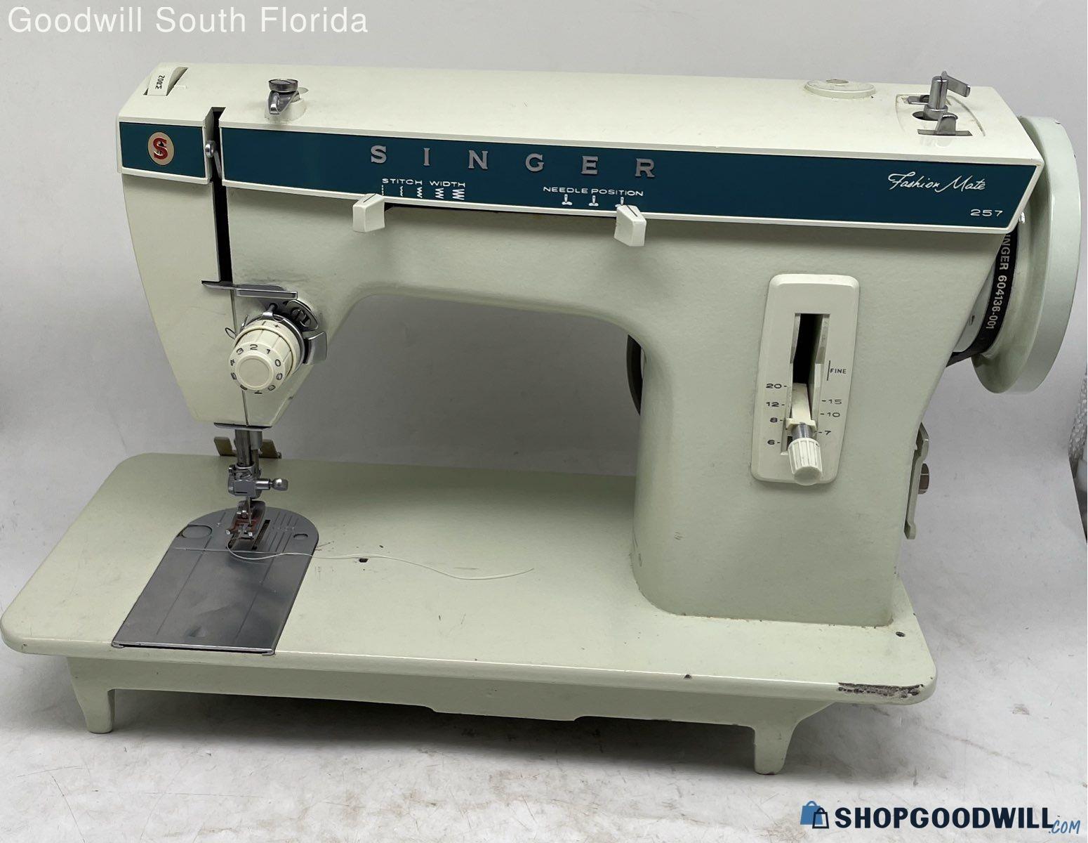 Not Tested No Cord Singer Fashion Mate 257 Sewing Machine