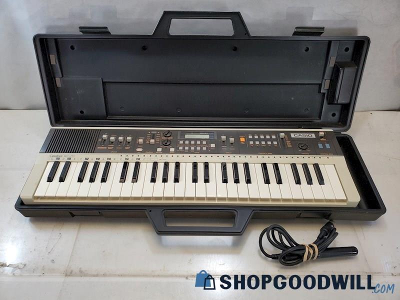 Casio Mt-70 Casiotone Synthesizer Digital Electronic Keyboard With Case ...