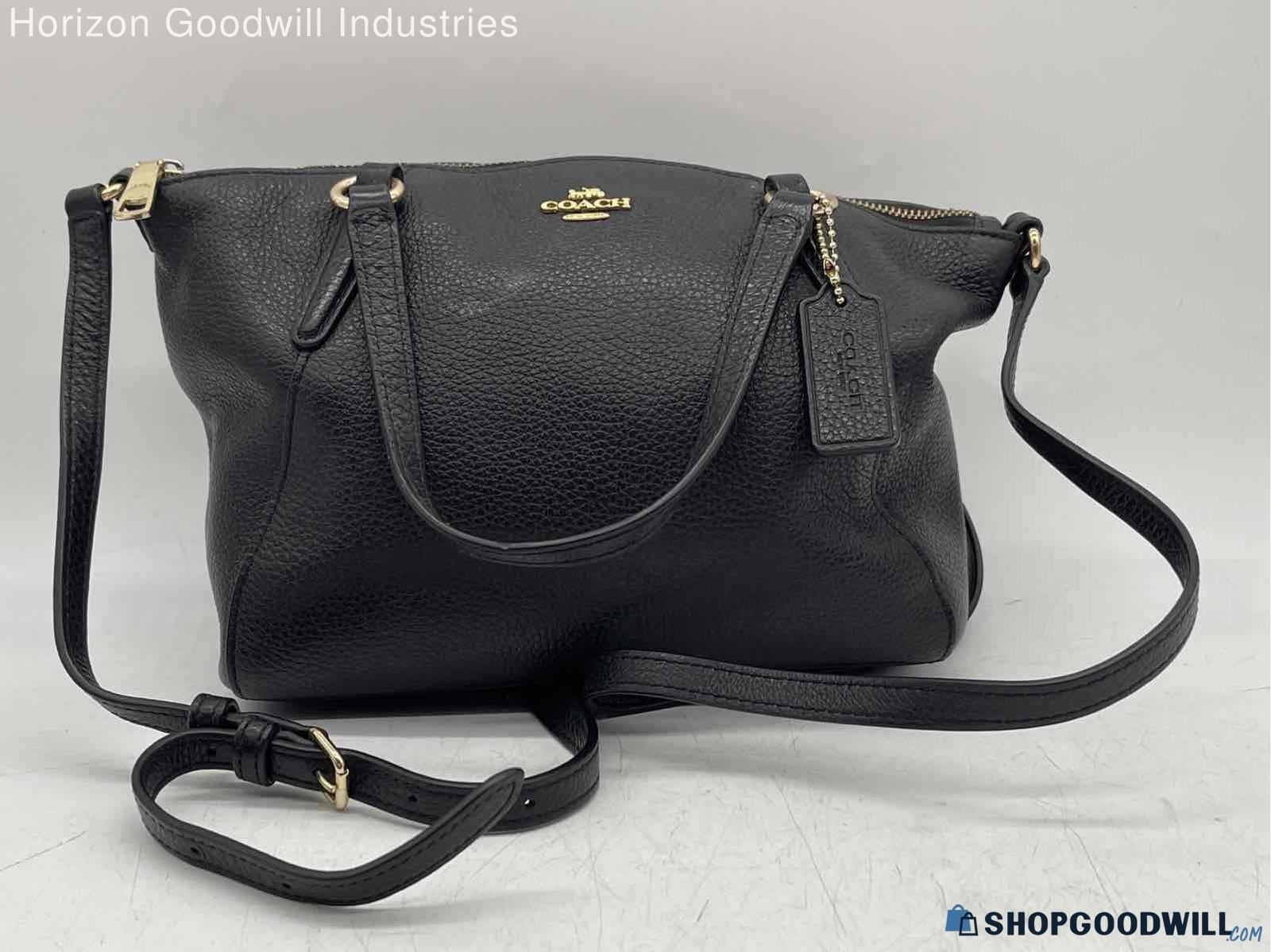 FASHIONABLE Coach Black Leather Signature/Logo Shoulder Bag Cross Strap ...