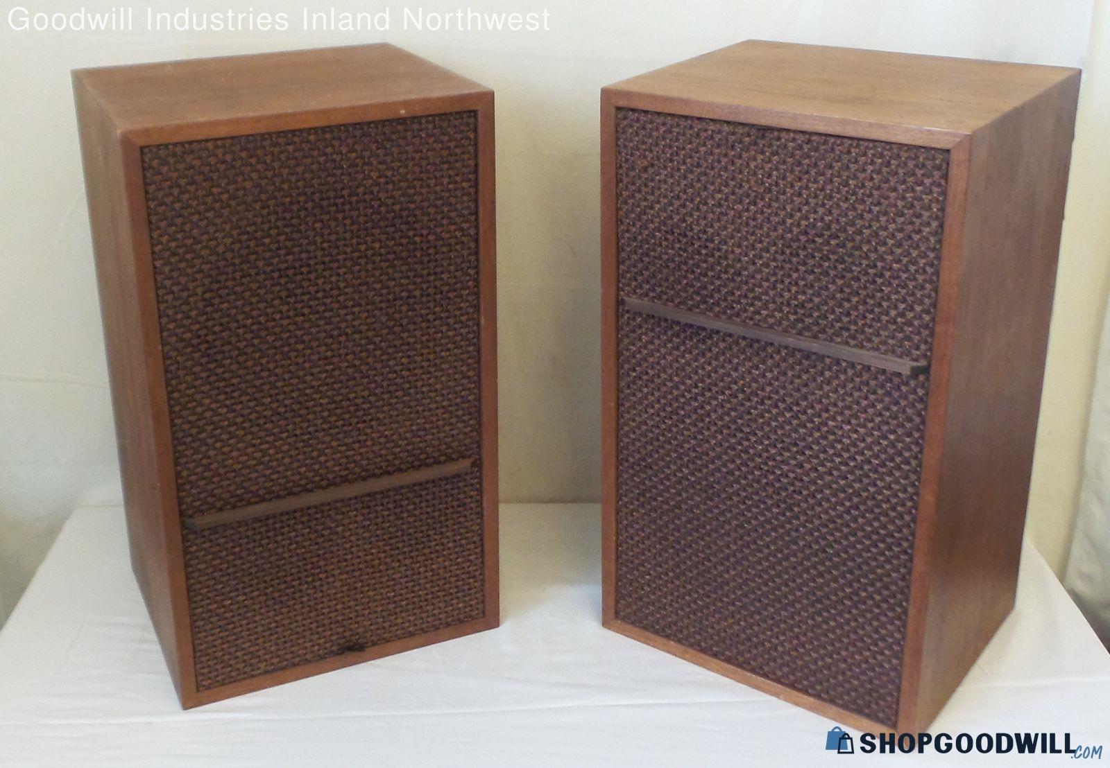 Set Of Vintage Floor Standing Speakers 8229