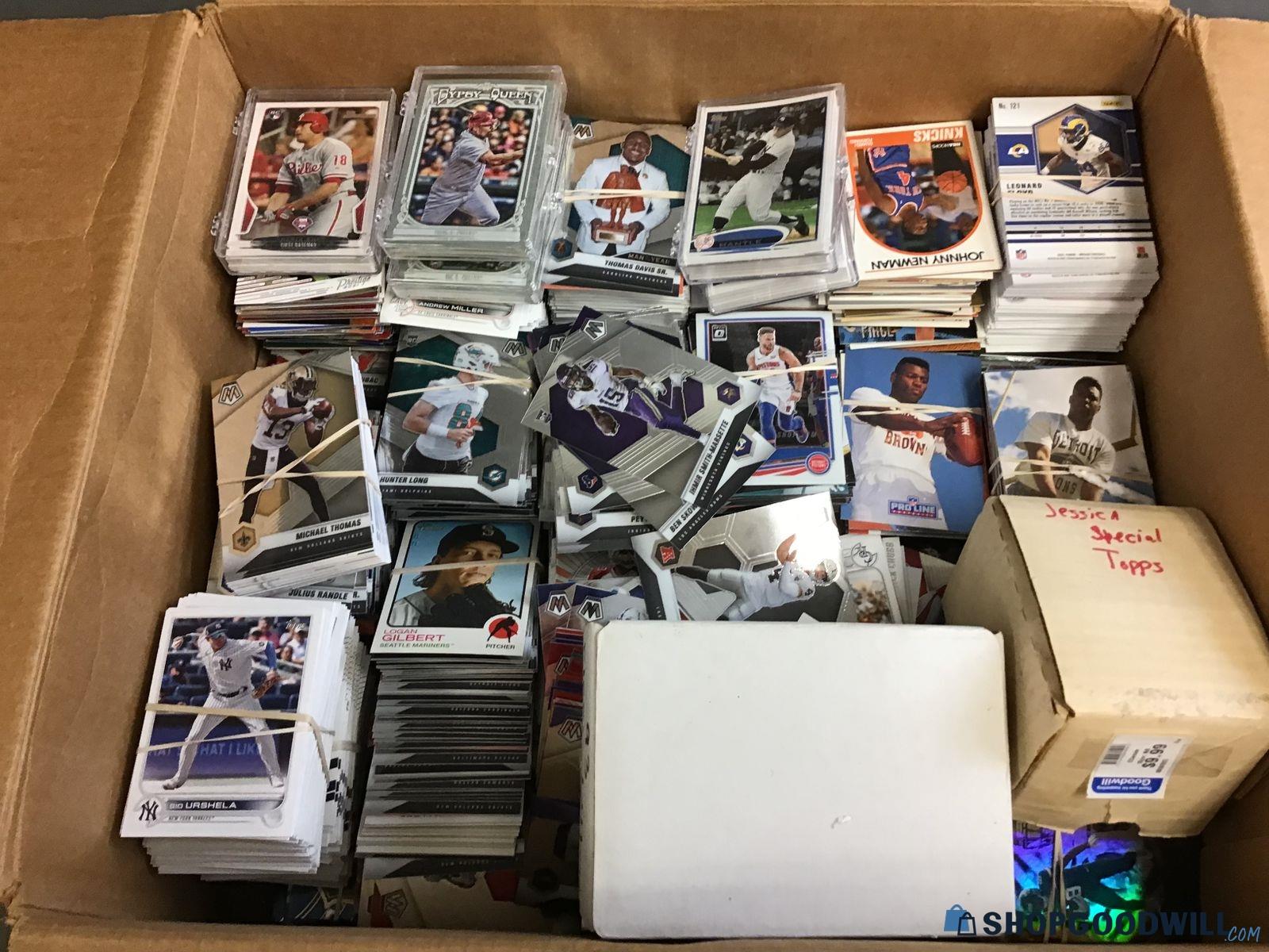 Lot of Sport Cards - Football, Baseball, Basketball - shopgoodwill.com