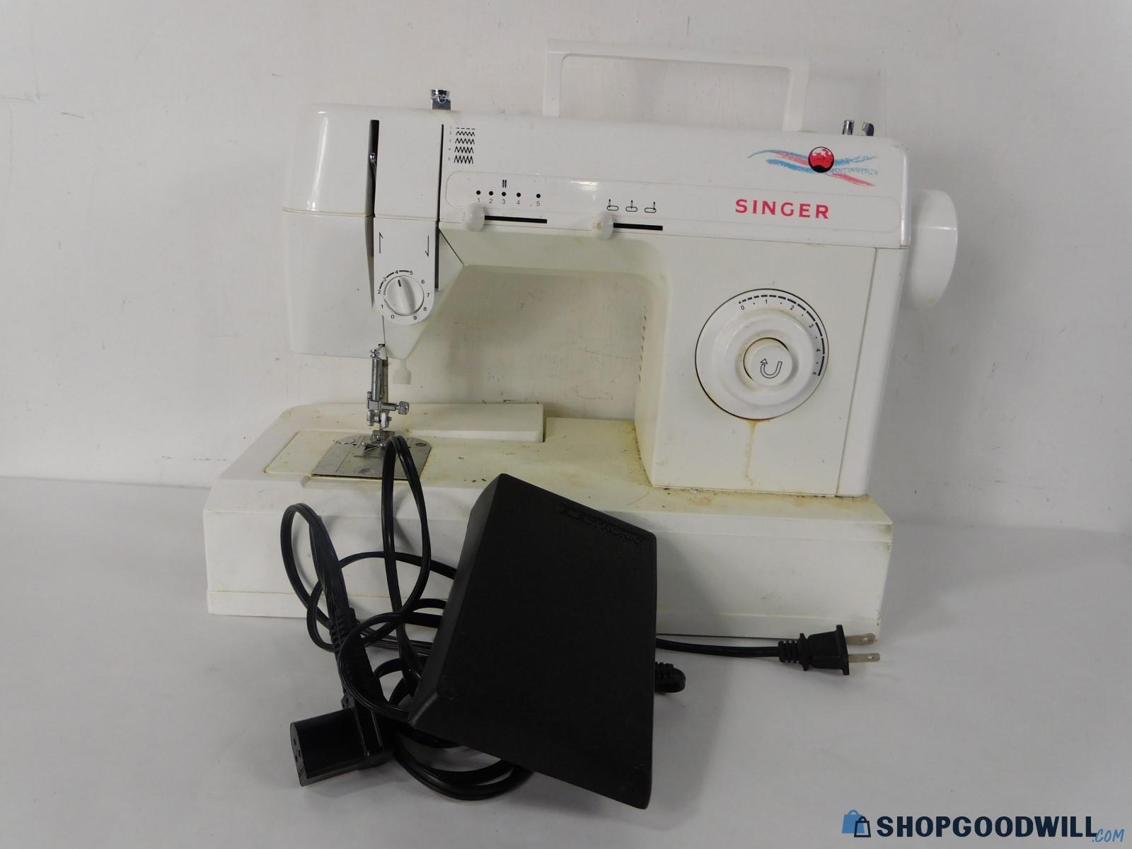 Singer 2517C Sewing Machine