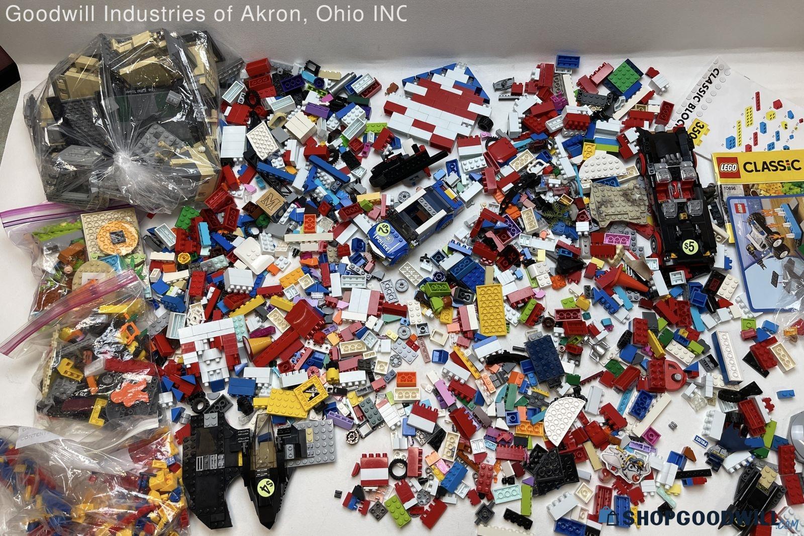 Lego Classic & Blokko Assorted Building Bricks 9 Lbs | ShopGoodwill.com