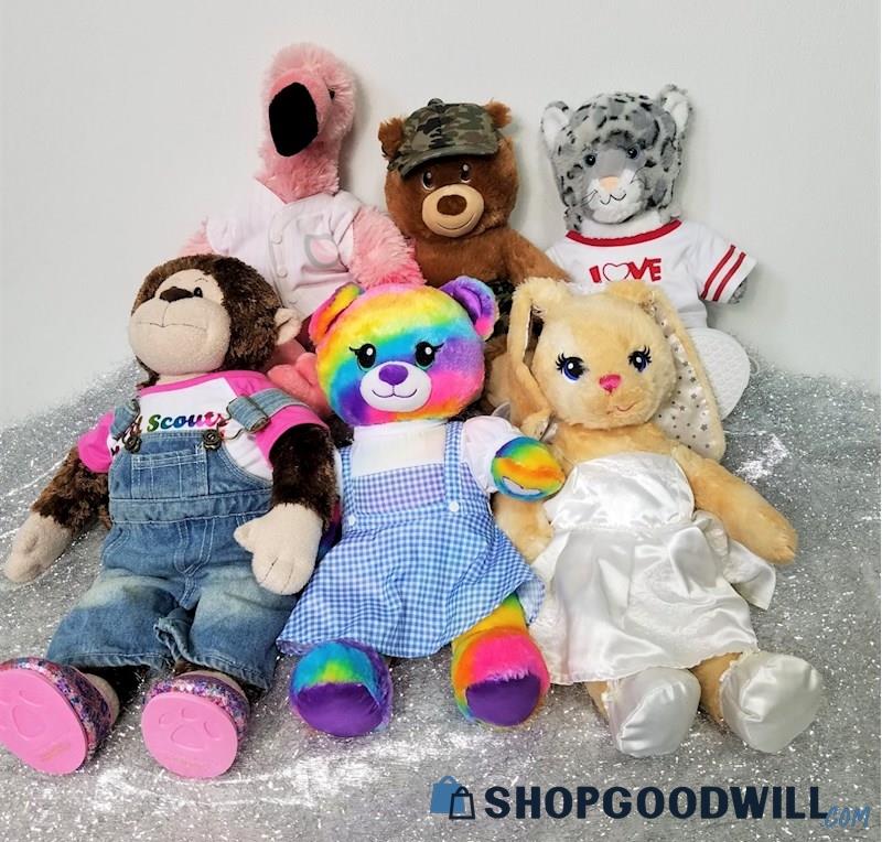 6 CT Build-A-Bear Mystery Box - shopgoodwill.com