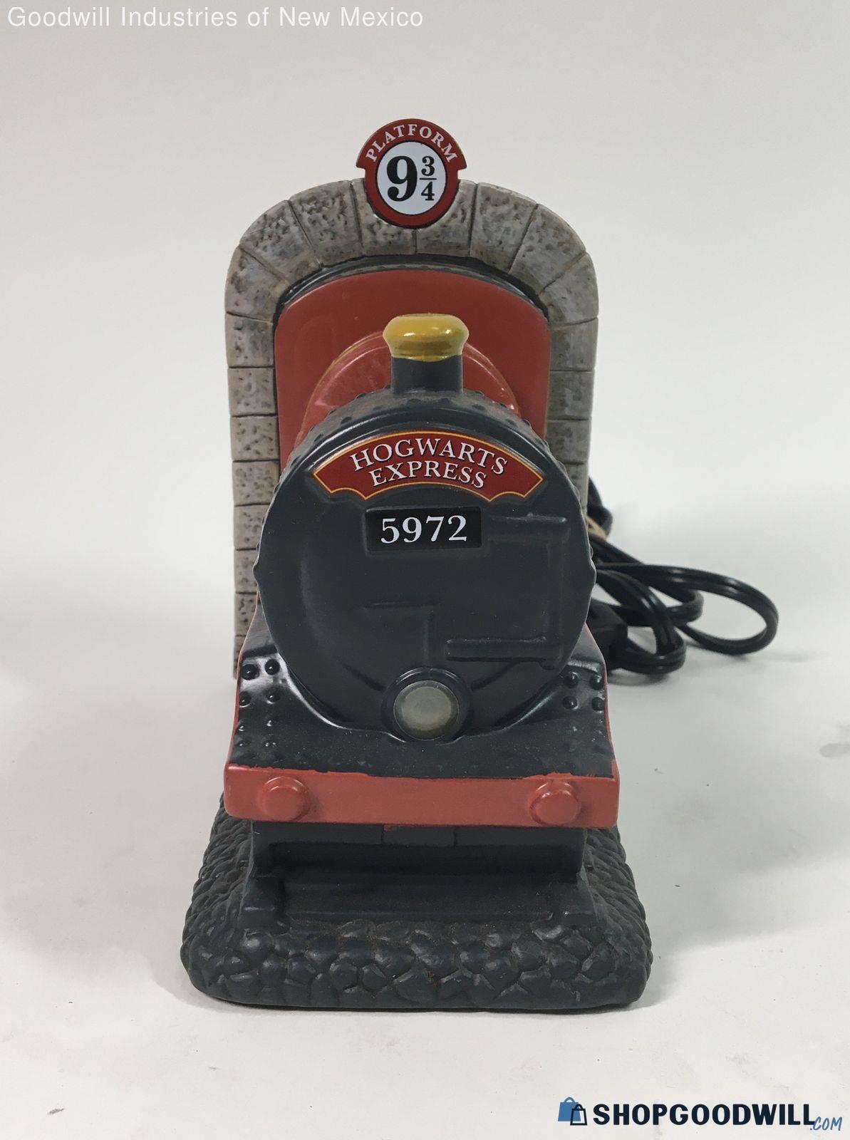 Scentsy Harry Potter Hogwarts Express Train Platform 9 3/4 Warmer ...