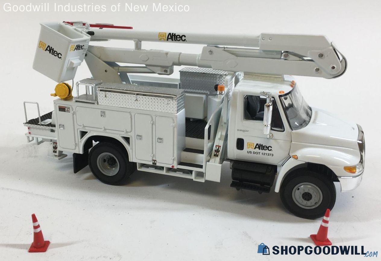 Altec Aerial Device 1:34 Scale Diecast Metal Replica - shopgoodwill.com