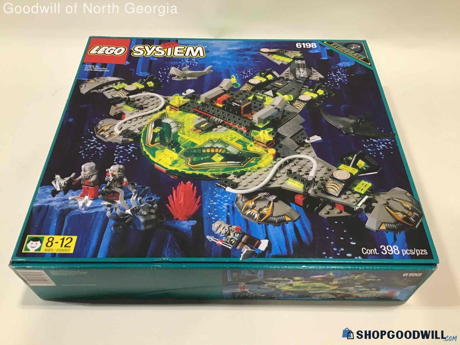 LEGO System Stingray Stormer 6198 Partial Set - shopgoodwill.com