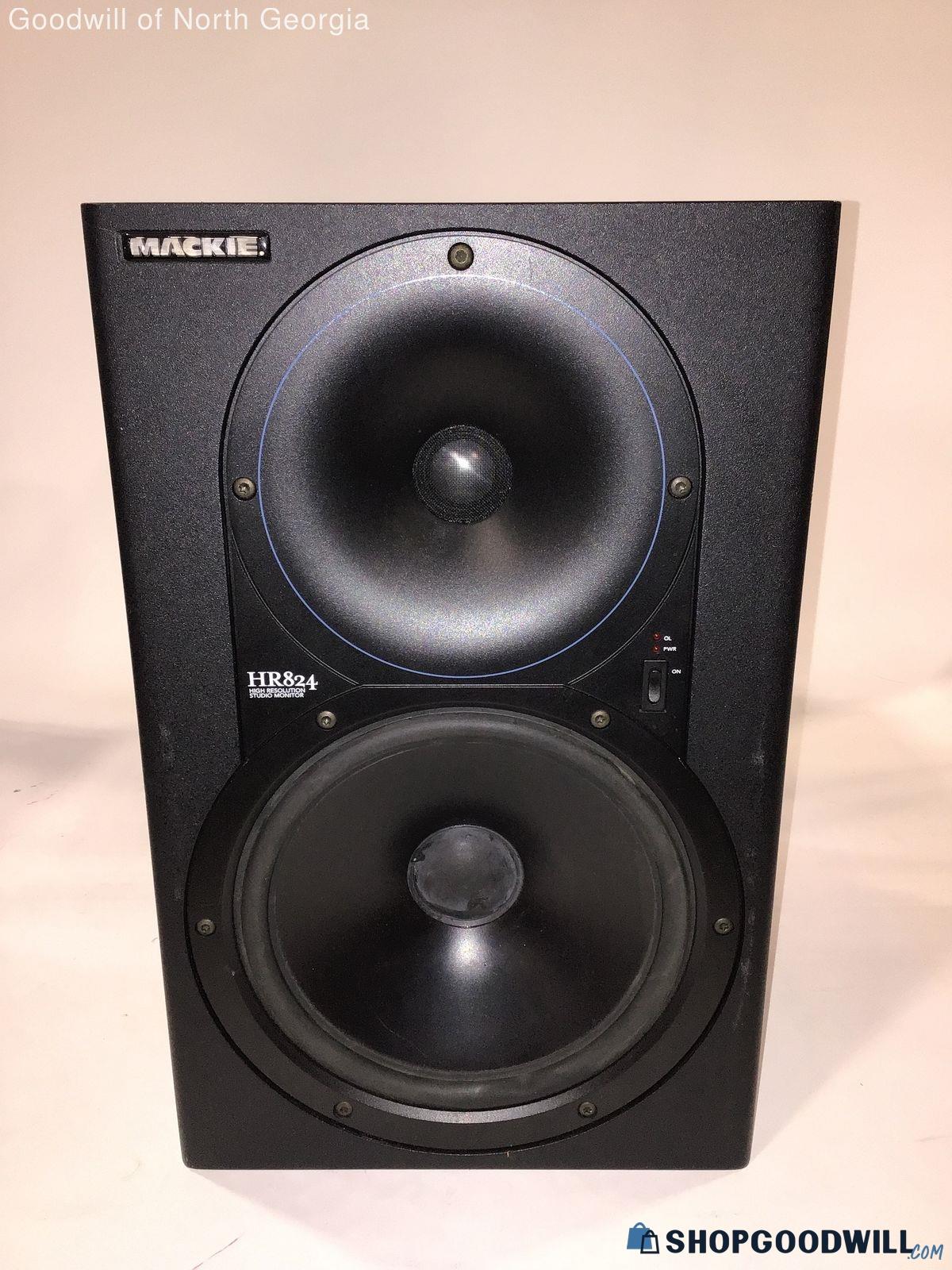 Mackie High Resolution Studio Monitor (Turns ON) (Model HR824) (S/N