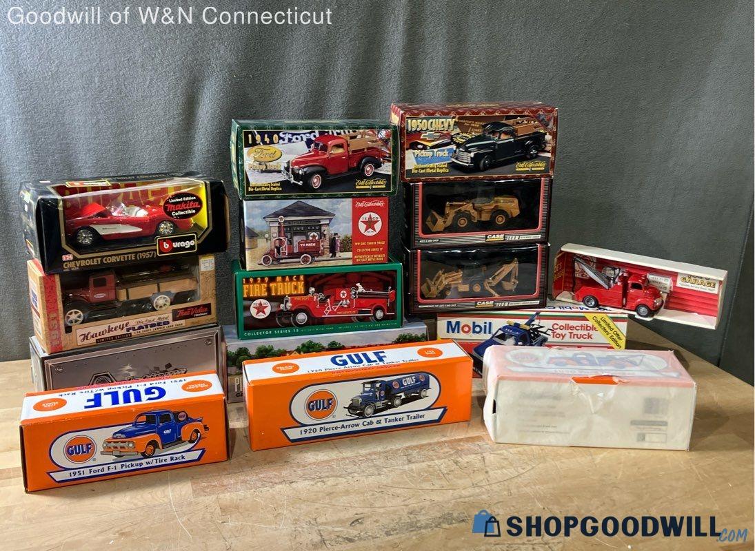 Collectible Die Cast Cars | ShopGoodwill.com