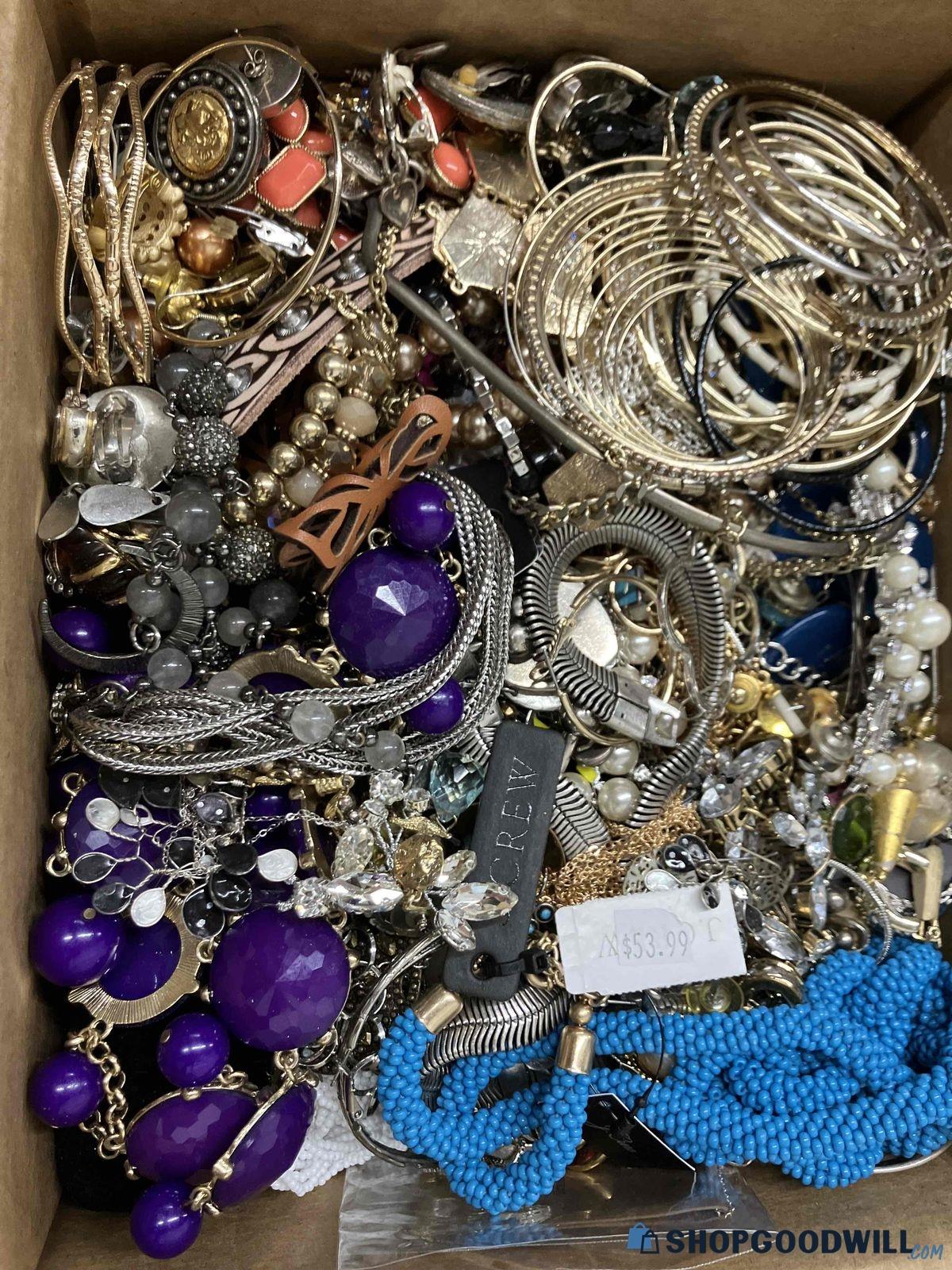 Box Lot Of Unsorted Jewelry 14 Lbs - shopgoodwill.com