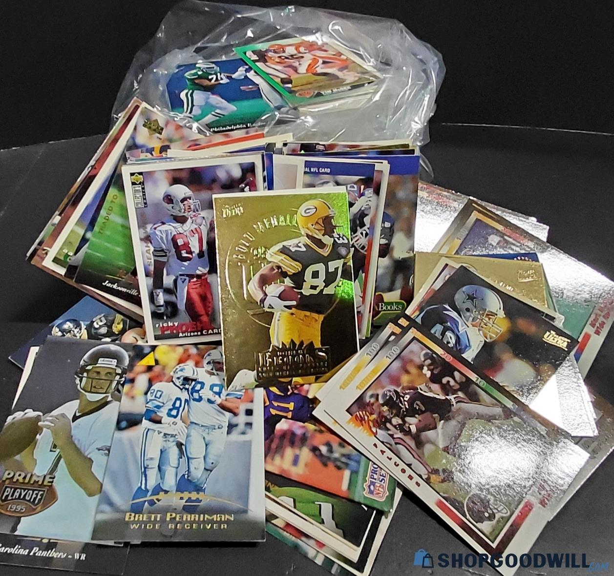 2lbs. Assorted Football Trading Cards - Shopgoodwill.com