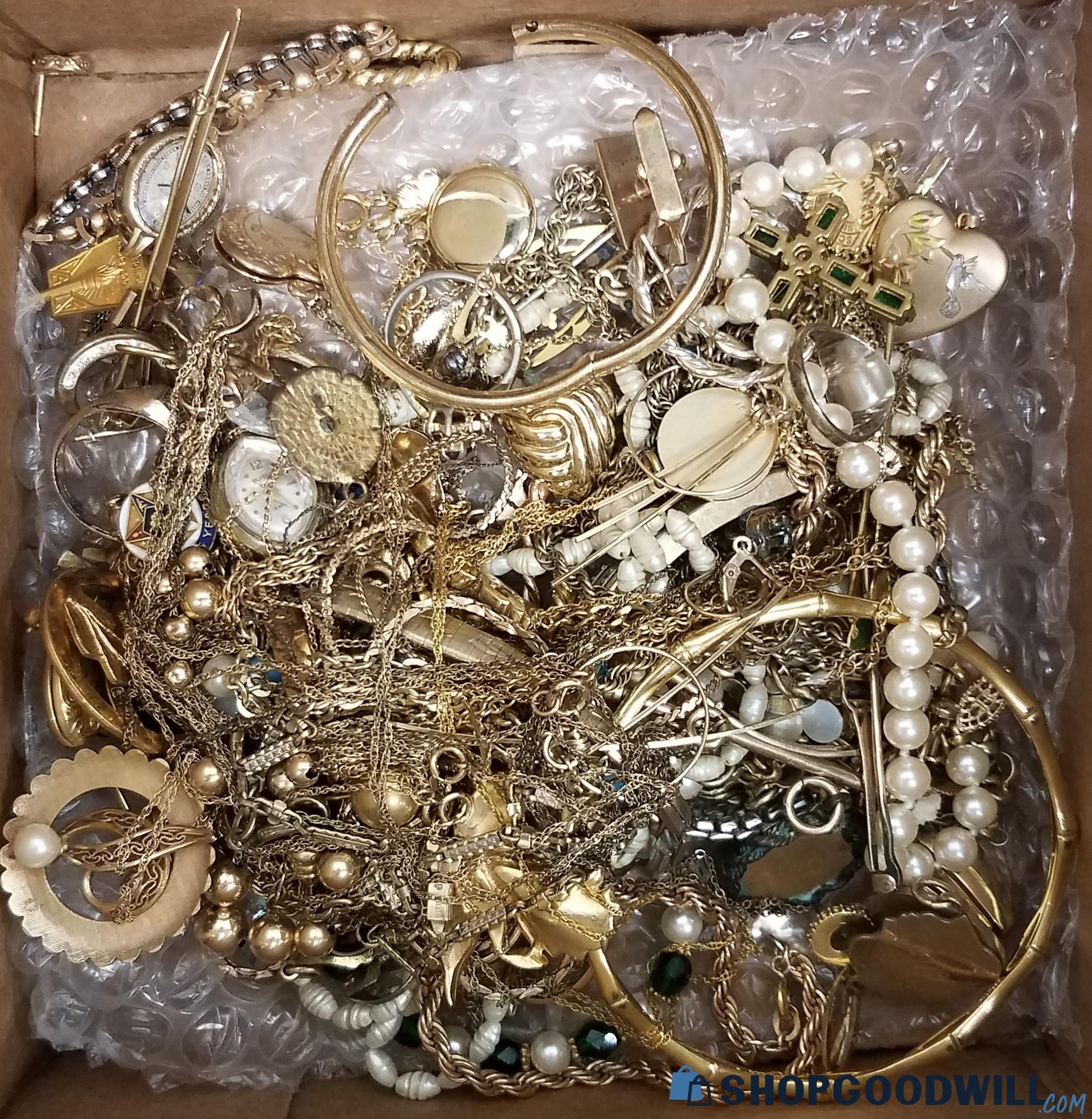 1lb Mixed Bundle Of Gold Filled Items