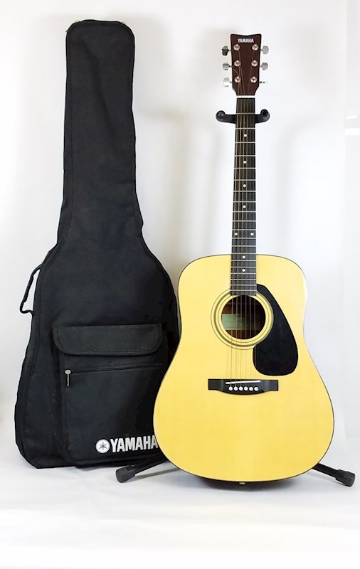 yamaha acoustic guitar soft case