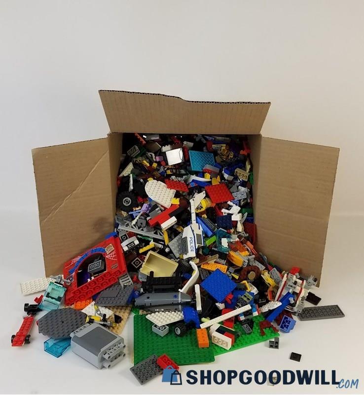 Unsorted Lego Bulk 10 LBS - shopgoodwill.com