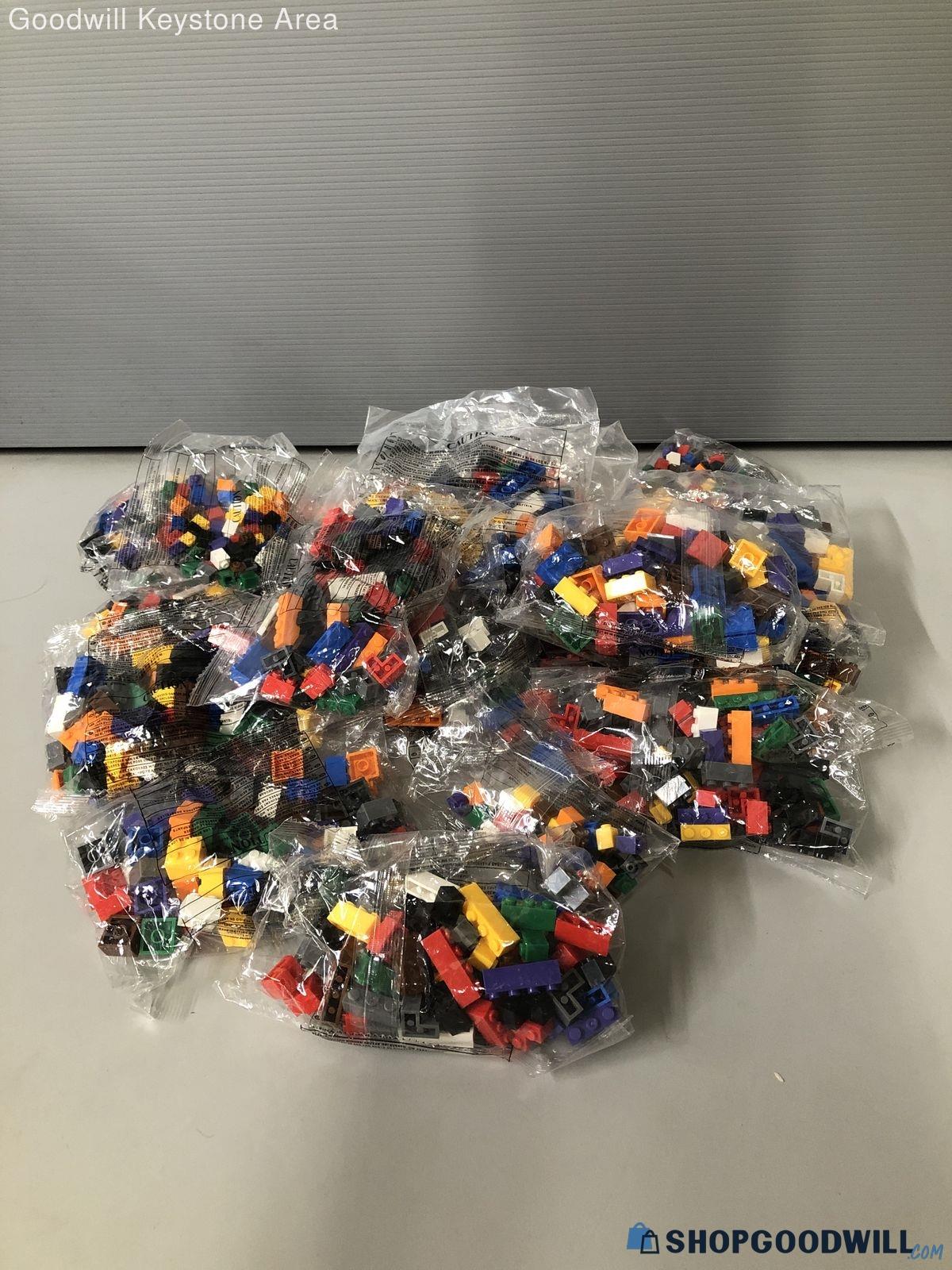 (B) Legos Grab Lot | ShopGoodwill.com