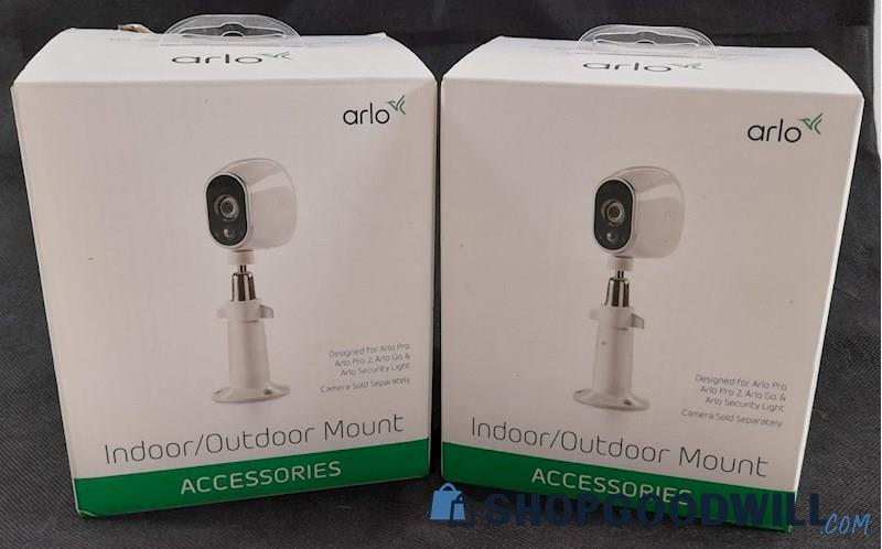 2 Arlo Indoor/outdoor Mounts | ShopGoodwill.com