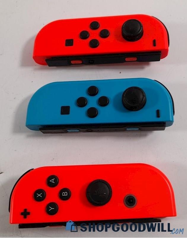 3 Nintendo Switch JoyCon Controllers