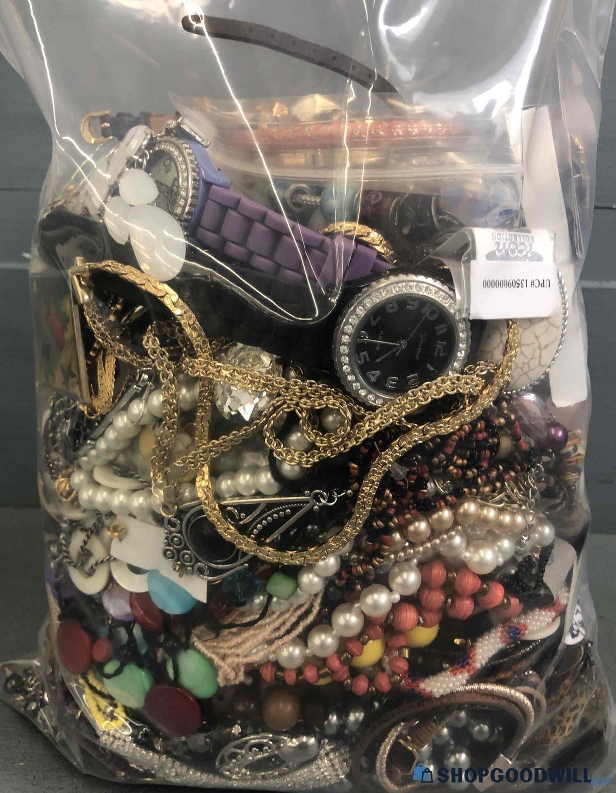 10lbs Assorted Wearable Costume Jewelry Grab Bag - shopgoodwill.com