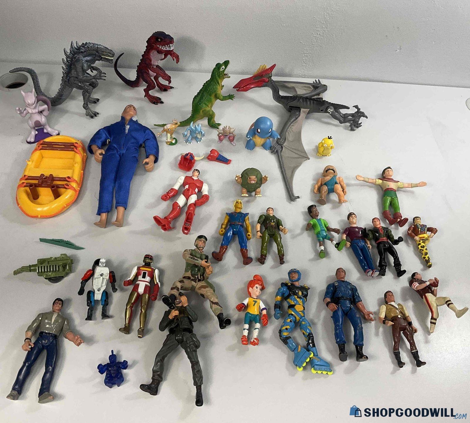 Vintage Action Figure Lot : Samurai Warriors, Godzilla, Jurassic Park ...