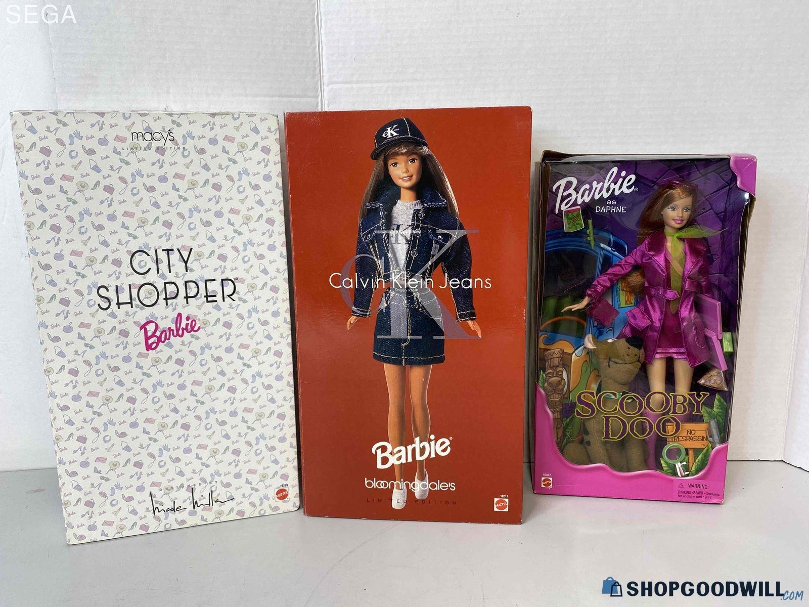 3-boxed-barbies-shopgoodwill